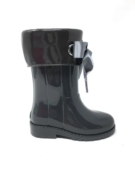 bota goma charol gris