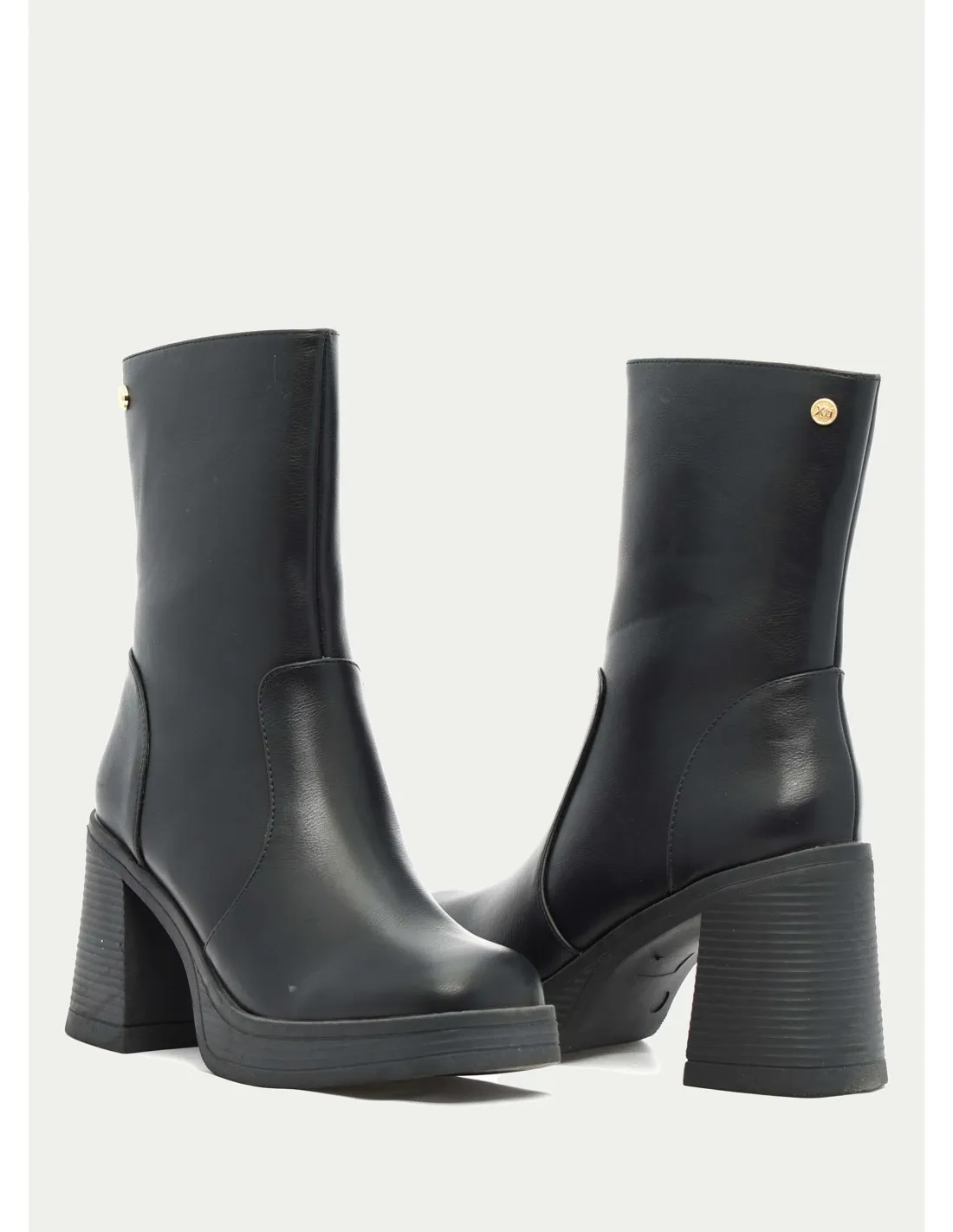 BOTAS Y BOTINES XTI 142110 NEGRO 