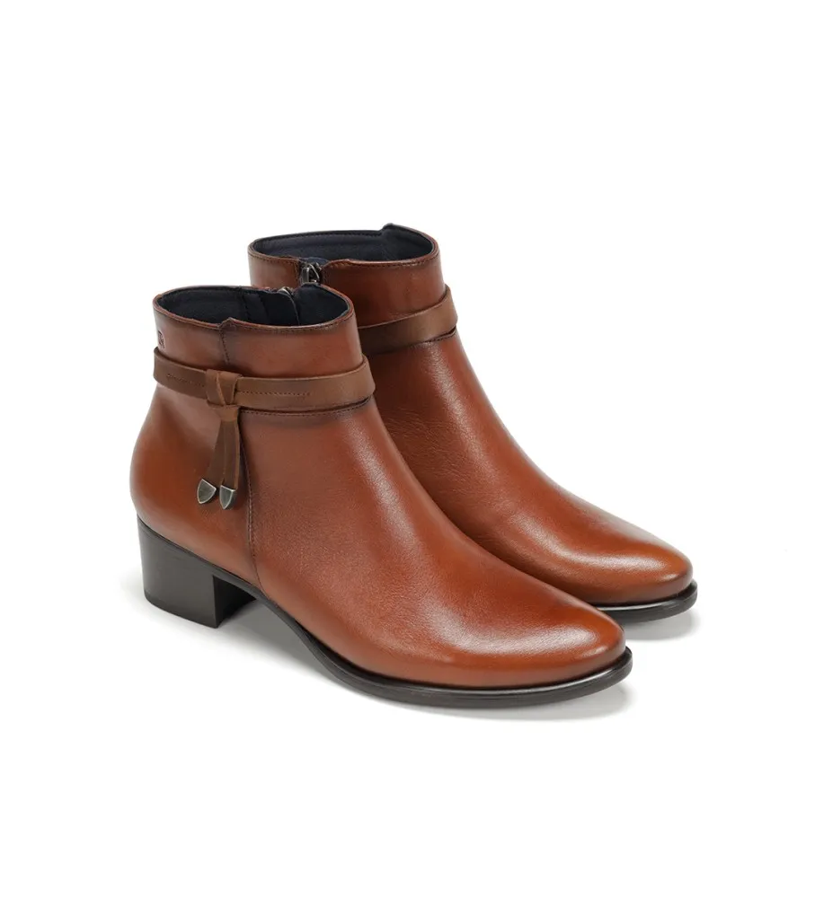 Botines de piel D8889 marrón