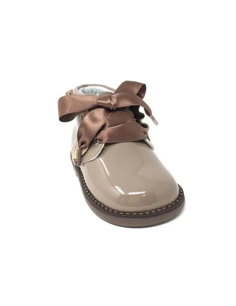 botÍn charol taupe