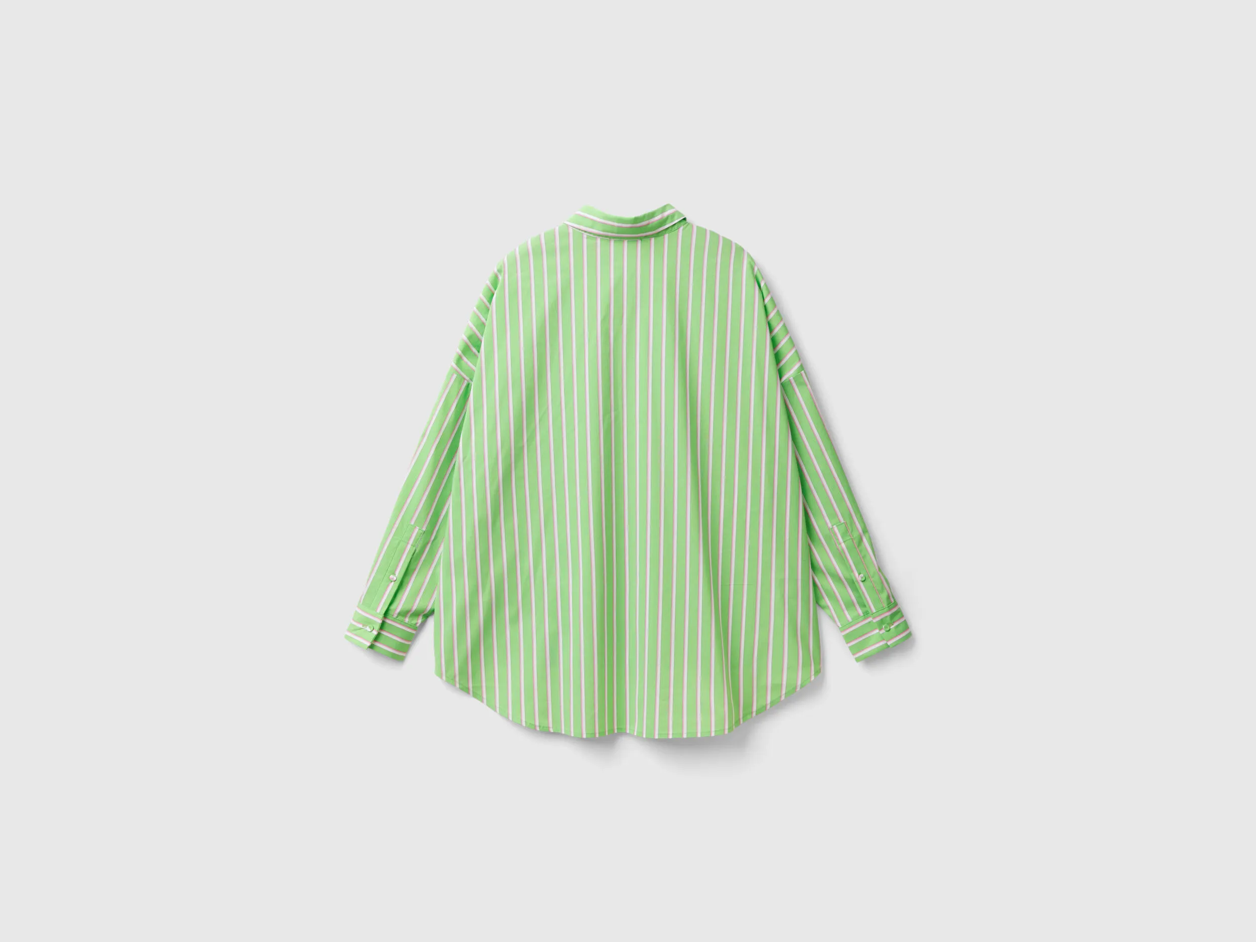 Camisa amplia de rayas