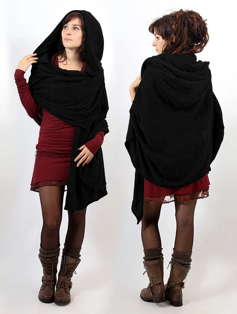 Capa con capucha 