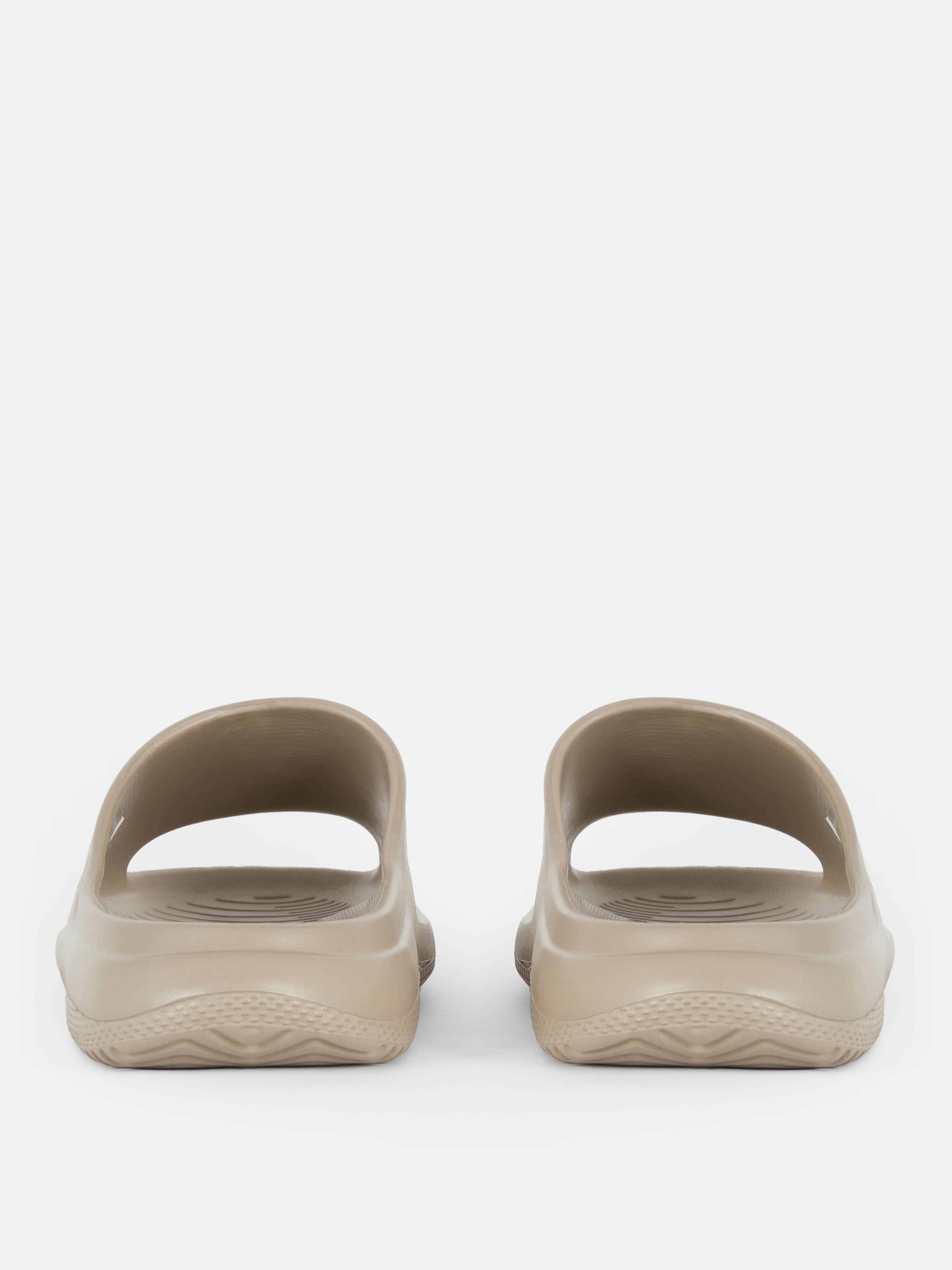 Chanclas de piscina de plataforma