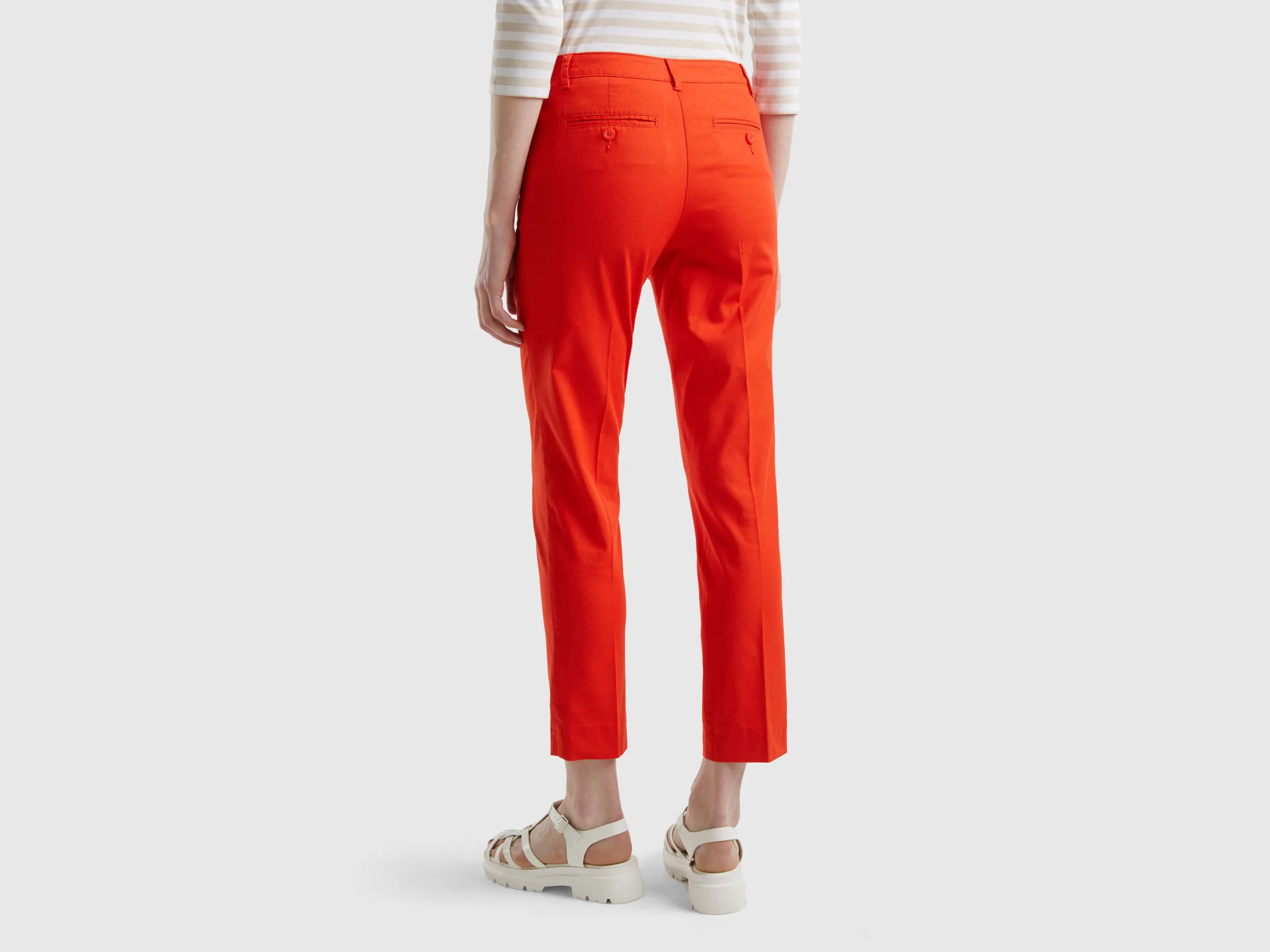 Chinos de algodón elástico