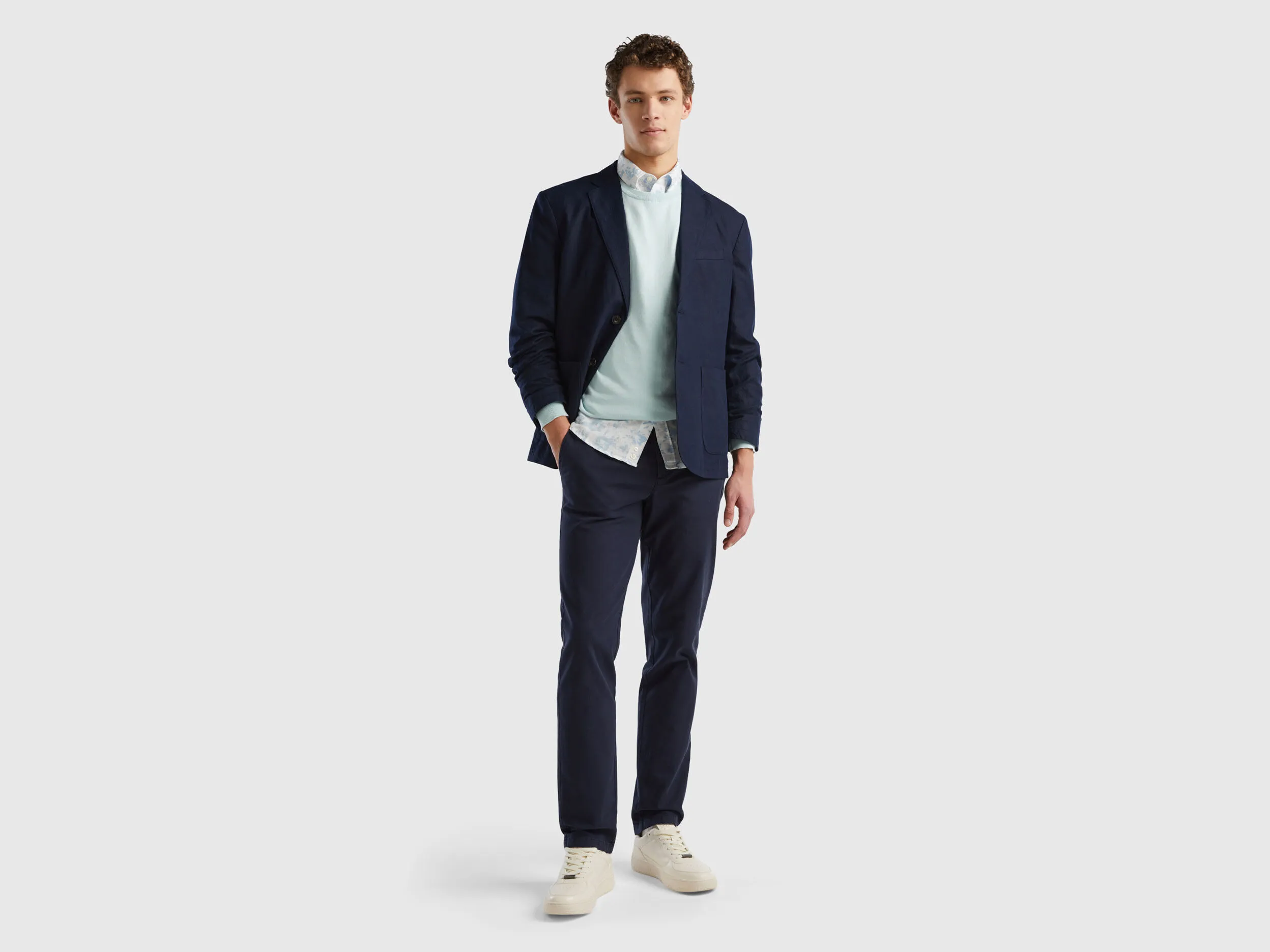 Chinos slim fit de algodón elástico