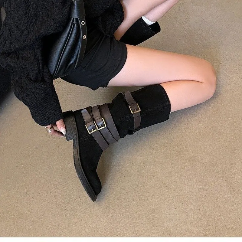 Envío gratis New Designer Men Womens Snow Bots Botas de vaquero de algodón de invierno son zapatos de piel calientes Botas de za