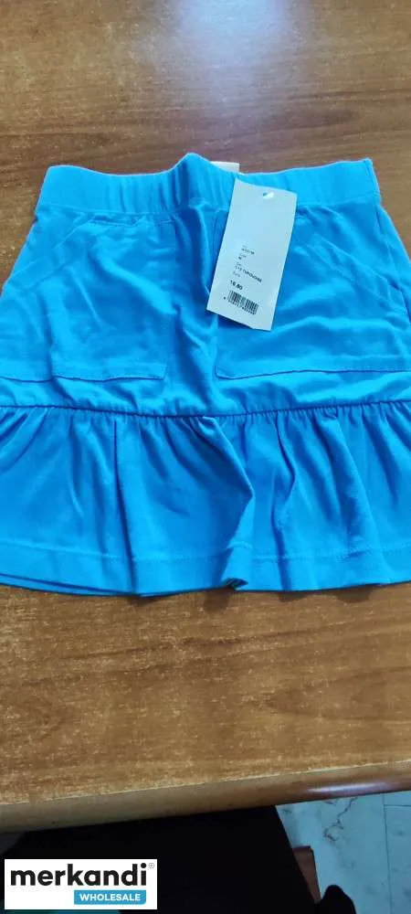 Faldas cortas para niños por 2 euros