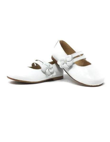mercedita charol blanco de velcro