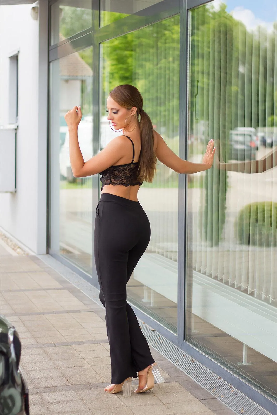 Moda Pantalón Acampanado Negro