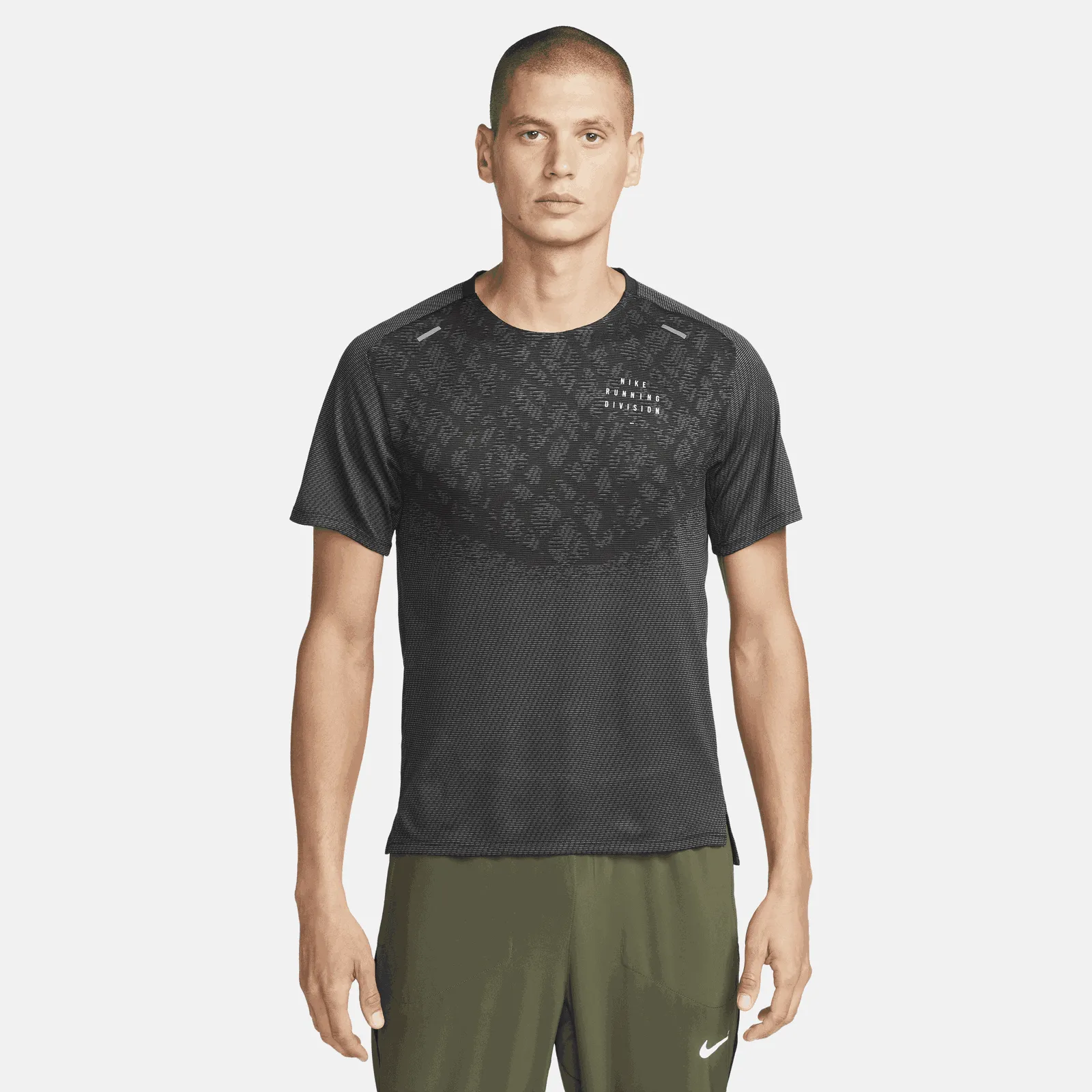 NIKE DRIFIT ADV RUN DIVISION TECHKNIT SHORTSLEEVE RUNNING TOP