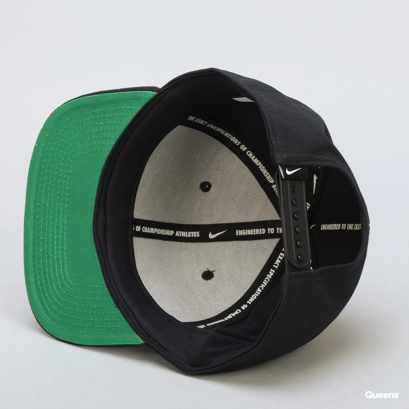 Nike U SW Pro Cap Futura