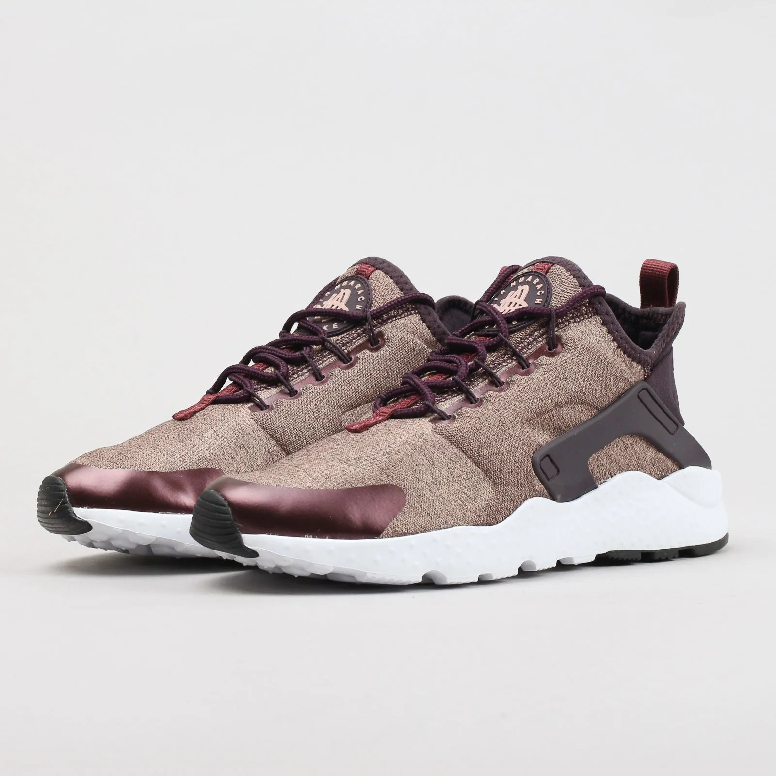 Nike W Air Huarache Run Ultra SE