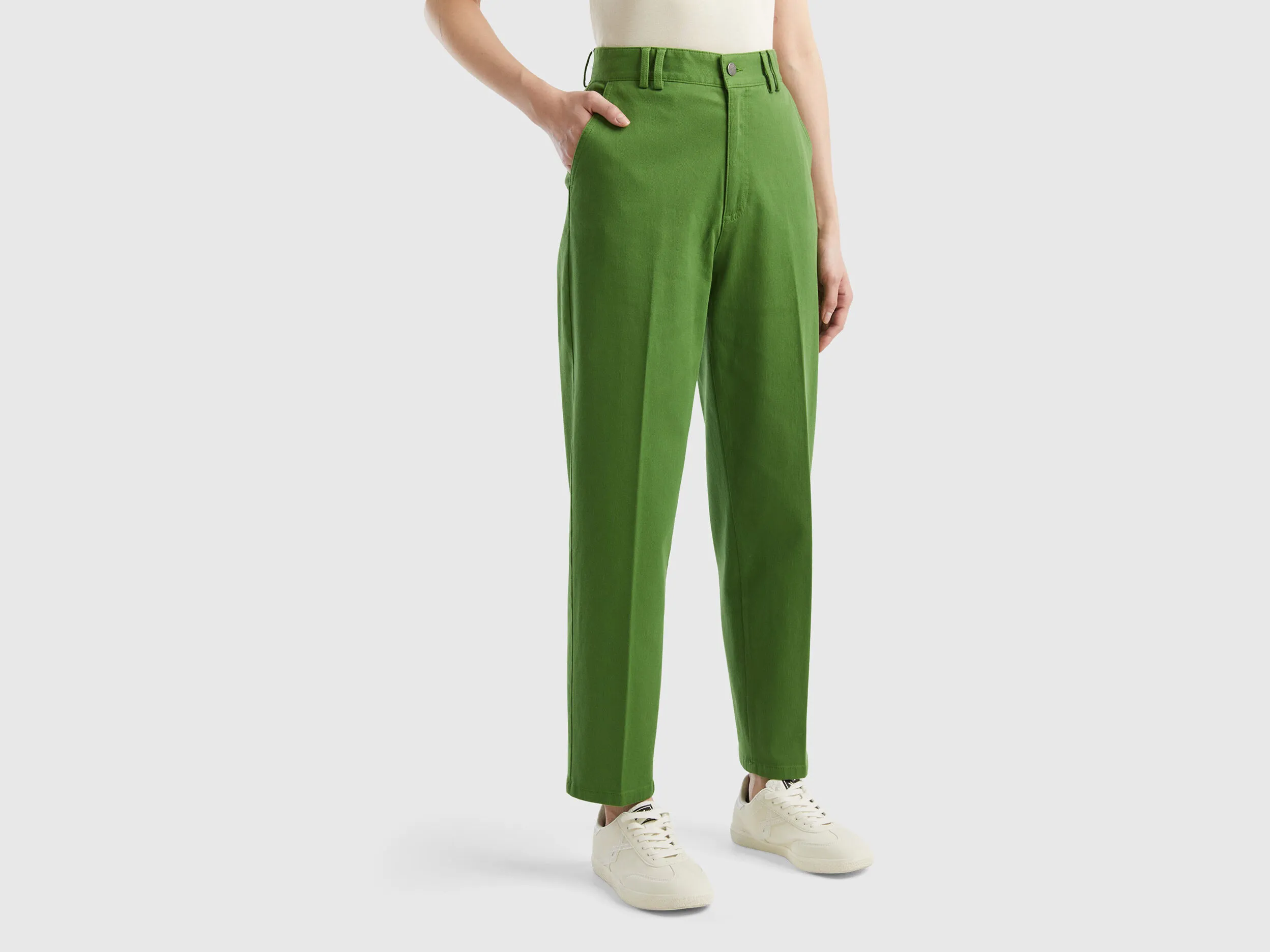 Pantalones chinos de algodón y Modal®