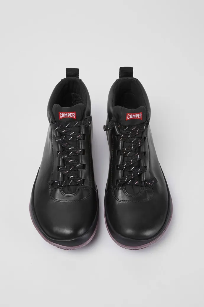 PEU PISTA GORETEX ZAPATOS DE PIEL EN COLOR NEGRO PARA MUJER
