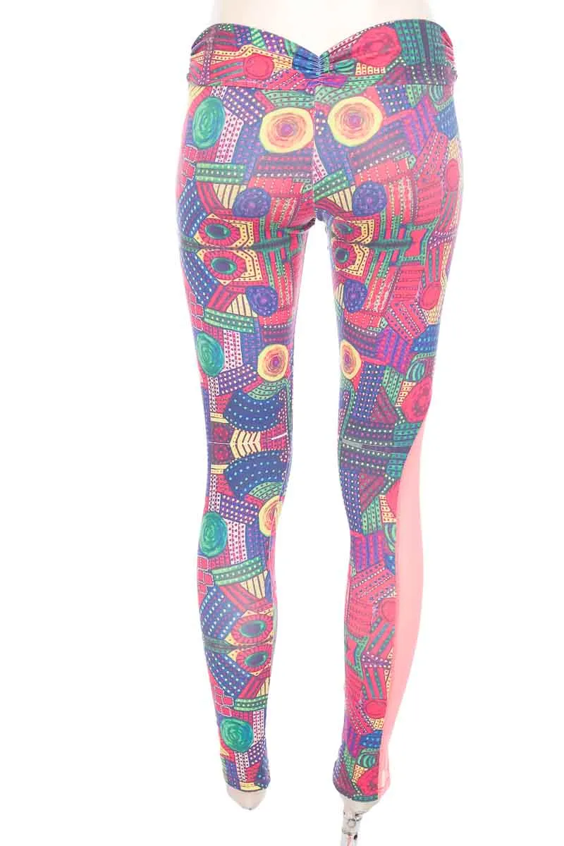 ROPA DEPORTIVA / SALIDA DE BAñO COLOR ESTAMPADO  CLOSEANDO