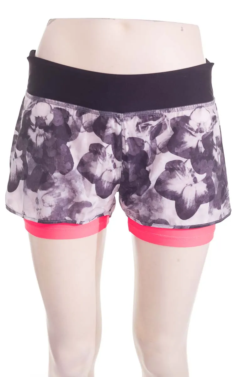 ROPA DEPORTIVA / SALIDA DE BAñO COLOR GRIS  MPG