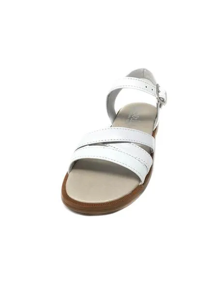 sandalia charol blanco combinado
