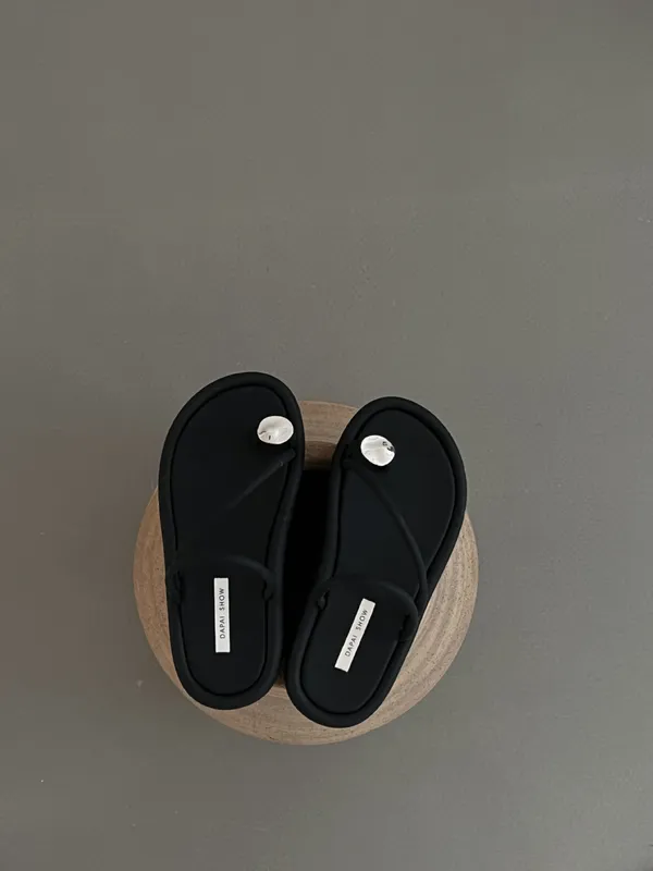 Sandalias de toque de envío gratis zapatillas para niños zapatos para niños para niños diseñadores toboganes hebillas clásicas p