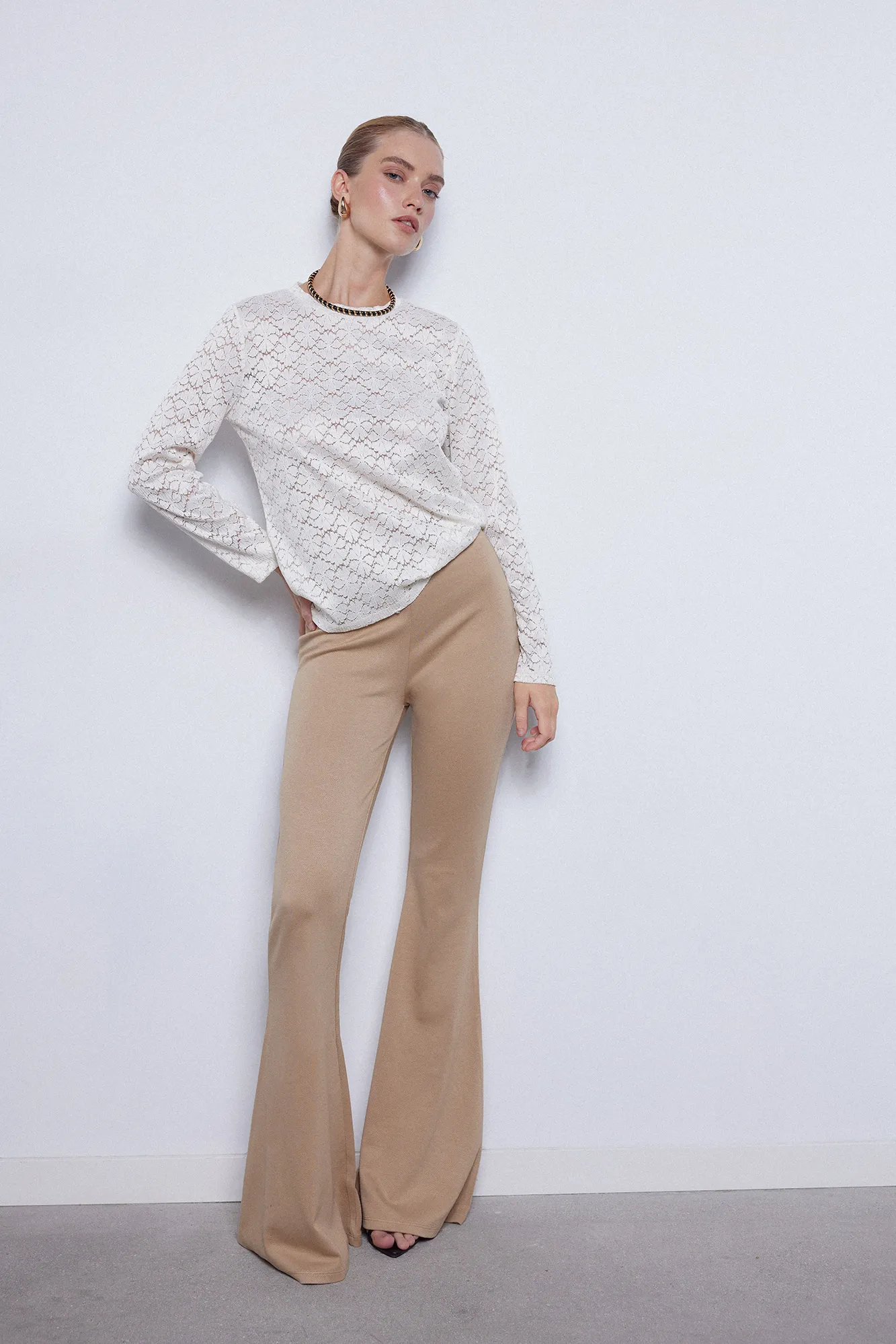 Slowlove Pantalón campana de punto
