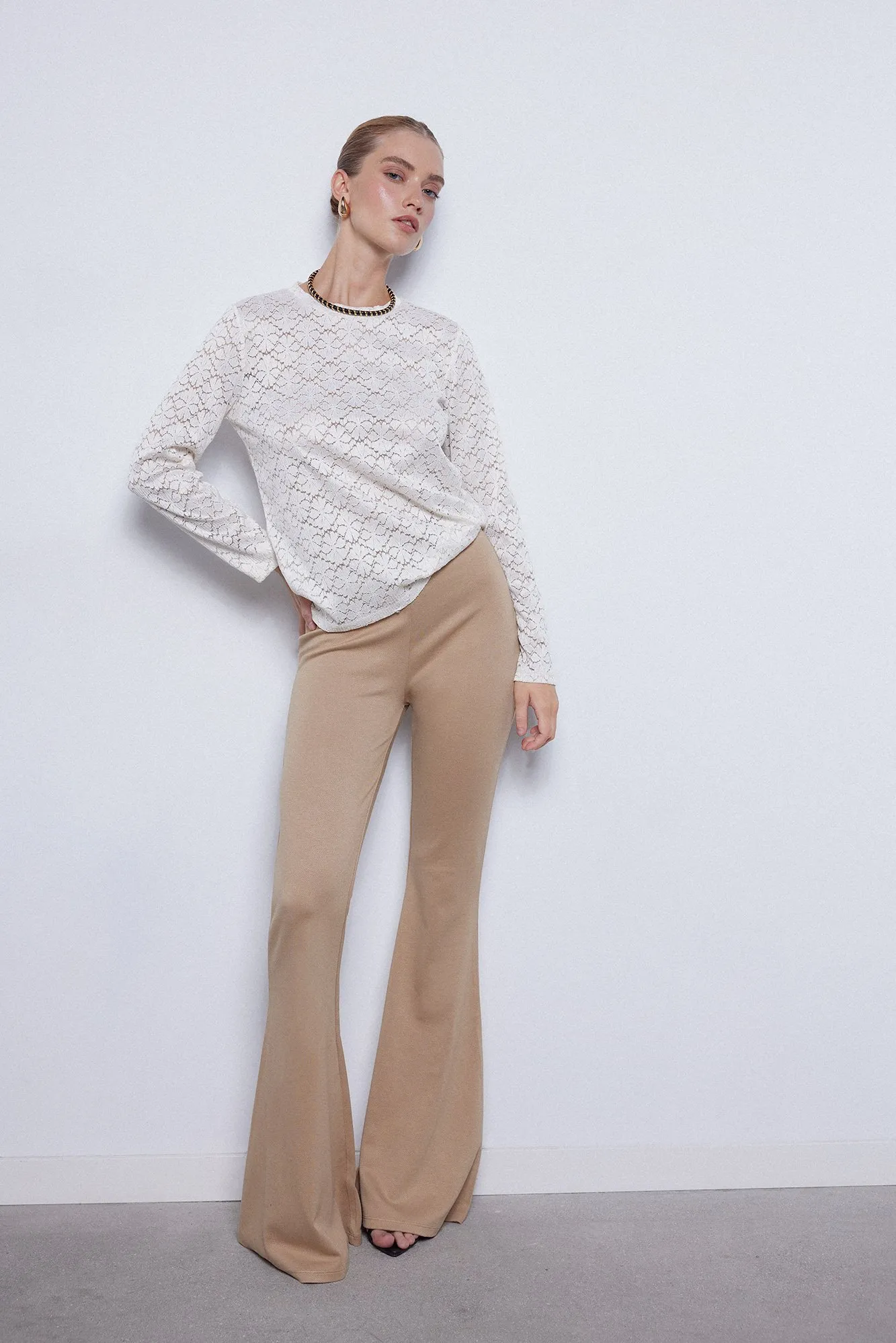 Slowlove Pantalón campana de punto