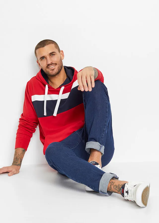 Sudadera con capucha rojo con rayas