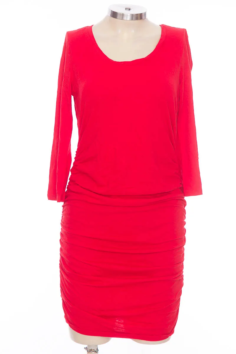 VESTIDO / ENTERIZO COLOR ROJO  EXPRESS
