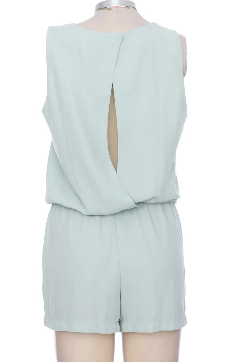 VESTIDO / ENTERIZO COLOR VERDE  FOREVER 21