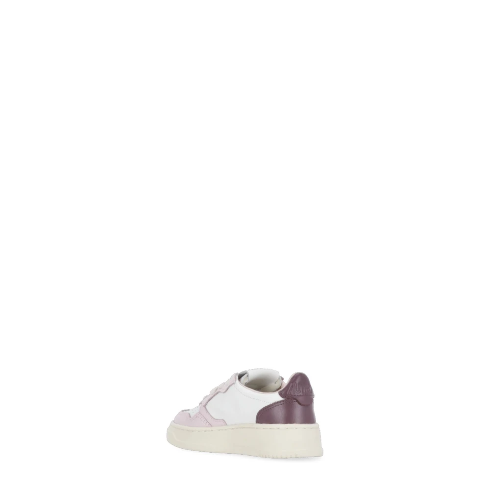 Zapatillas Blancas de Cuero para Niños con Detalles Transpirable