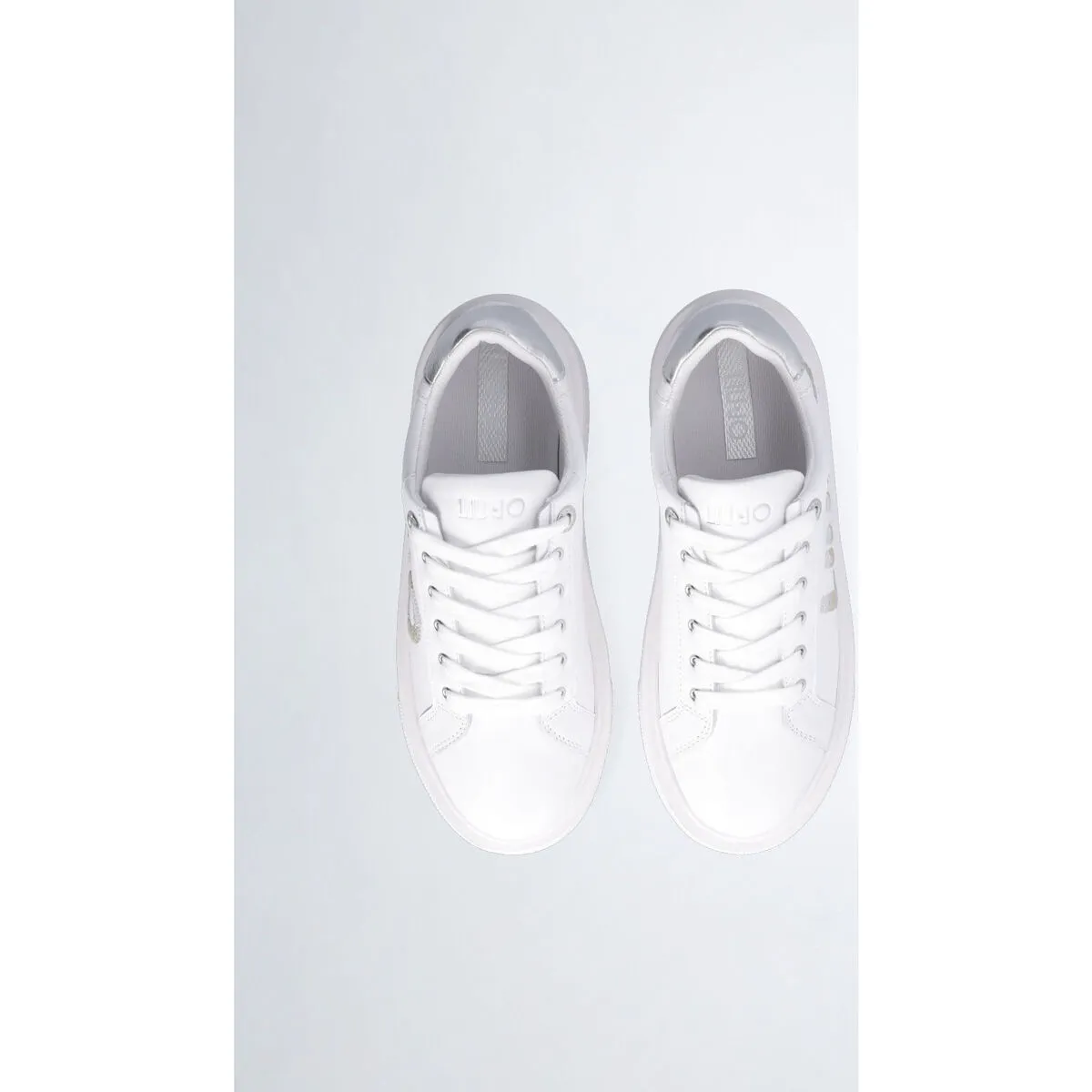 Zapatillas de plataforma con logotipo grande