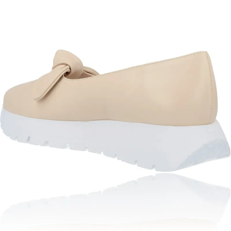 ZAPATOS CUñA CASUAL DE PIEL PARA MUJER DE WONDERS EVO A2421