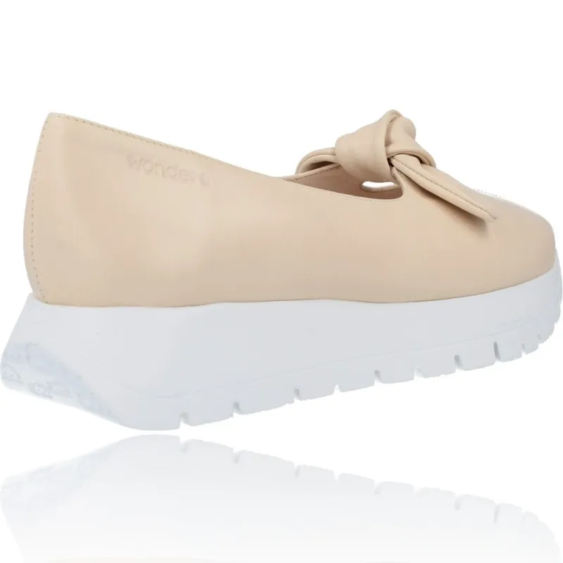 ZAPATOS CUñA CASUAL DE PIEL PARA MUJER DE WONDERS EVO A2421