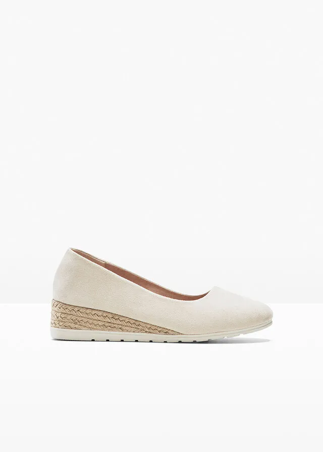 Zapatos de cuña Beige