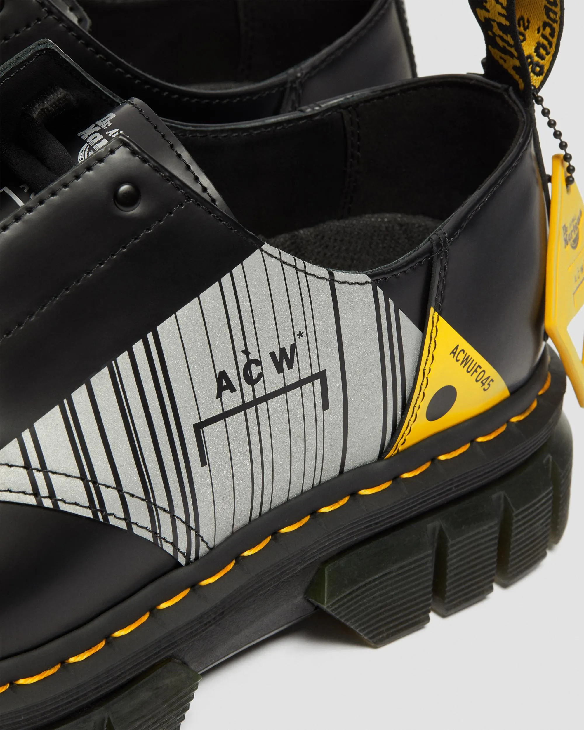 ZAPATOS DE PIEL 3I RIKARD ACOLDWALL*